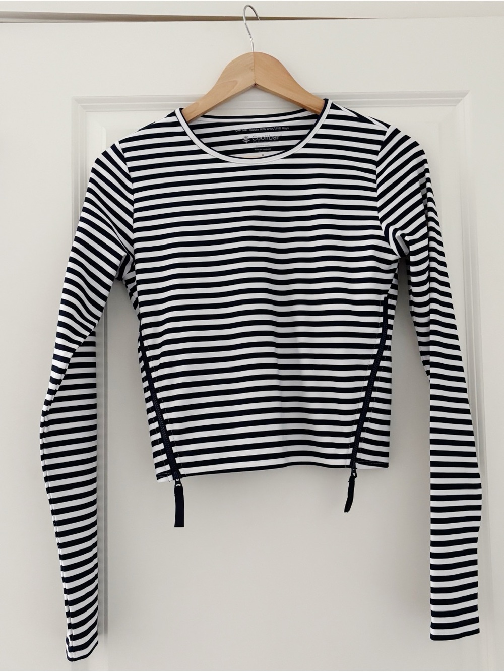 Coolibar Bayfront Rash Guard Top Striped UPF 50+ Active Built in Bra - Picture 5 of 10